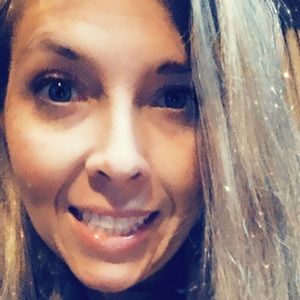 Meet your Posher, Robi